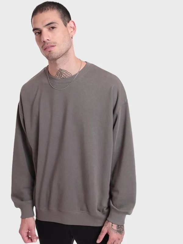 beige cargo pants